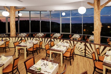 Raitelberg Resort: レストラン