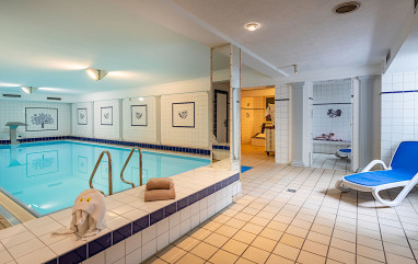 Best Western Waldhotel Eskeshof: 泳池