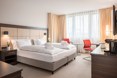 Leoso Hotel Leverkusen: Chambre