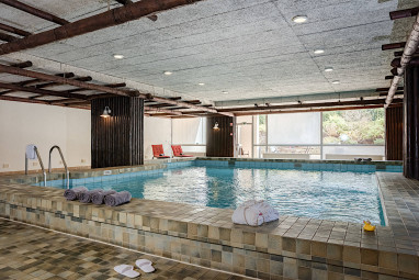 Leoso Hotel Leverkusen: Pool
