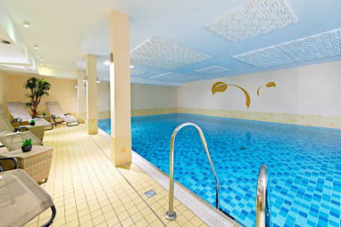 ACHAT Hotel Buchholz Hamburg: 泳池