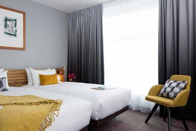 art´otel Berlin Mitte powered by Radisson Hotels: Room