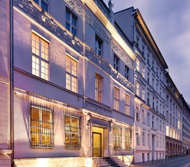 art´otel Berlin Mitte powered by Radisson Hotels: Exterior View