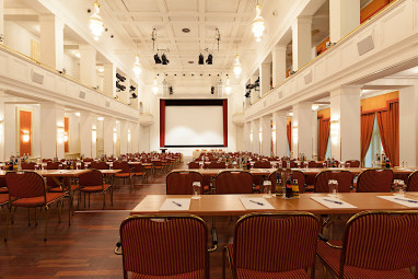 Hotel Kaiserhof Heringsdorf: конференц-зал