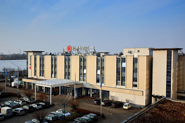 H4 Hotel Leipzig: Exterior View