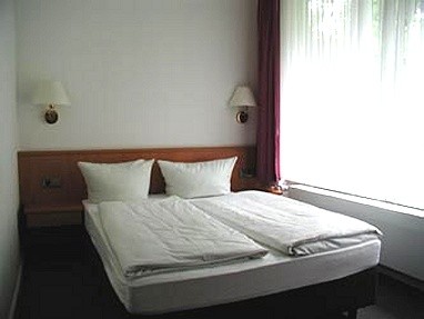 VCH-Hotel Christophorus: Room