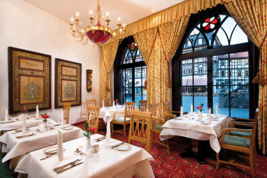 Travel Charme Gothisches Haus: Restoran