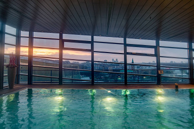 Grand Hyatt Berlin: 수영장
