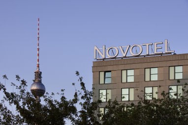 Novotel Berlin Mitte: Vista exterior