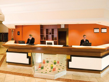 IAT Plaza Hotel Trier: Lobby