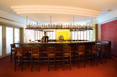 NH Potsdam: Bar/Lounge