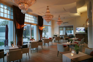 ATLANTIC Grand Hotel Travemünde: Bar/hol hotelowy