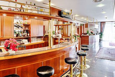 Colombus Hotel: Bar/salotto