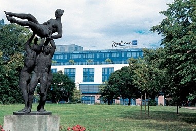 Radisson Blu Fürst Leopold Hotel, Dessau: 外景视图