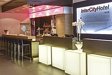 IntercityHotel Ulm: Lobby
