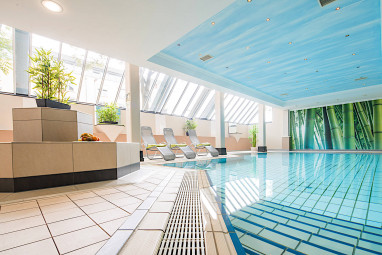 Best Western Plus Hotel Am Schlossberg : 泳池