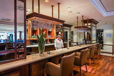 Select Hotel Rüsselsheim: Bar/Salon