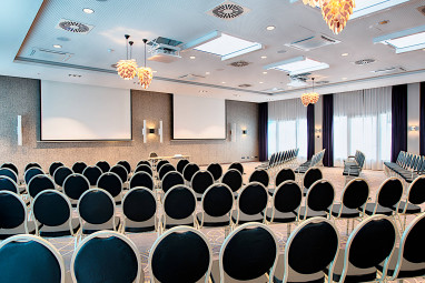 Leonardo Hotel Wolfsburg City Center: Sala de conferências