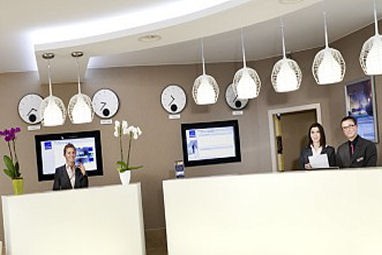 Novotel Genève Centre: Lobby