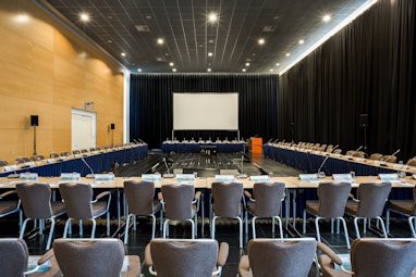 NH Den Haag: 会議室