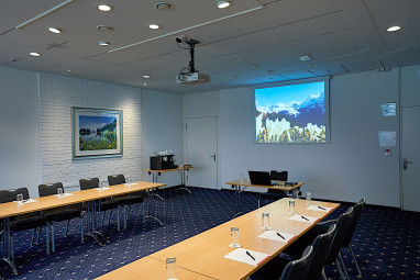 H+ Hotel & SPA Engelberg: 会议室
