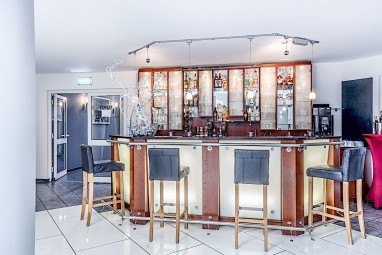 Select Hotel Oberhausen: Bar/Salón
