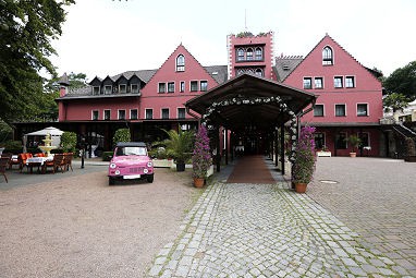 The Lakeside Burghotel zu Strausberg: Vista esterna