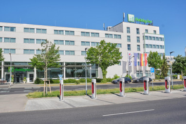 Holiday Inn Berlin Airport Conference Centre: Vista externa