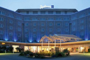 Radisson Blu Hotel Dortmund: Vista exterior