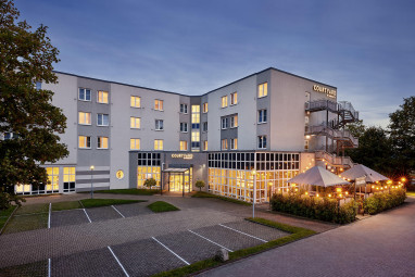 Courtyard by Marriott Dortmund: Vista externa