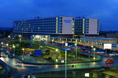 Maritim Hotel Düsseldorf: Vista esterna