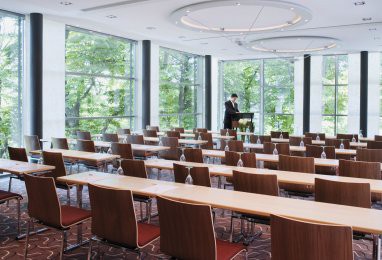 Mövenpick Hotel Hamburg : Sala de reuniões