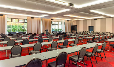 Mövenpick Hotel Stuttgart Airport : Sala convegni