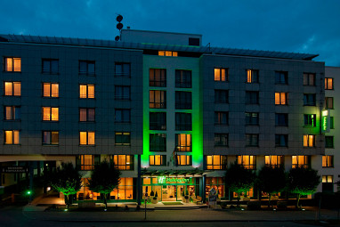 Holiday Inn Essen City Centre: Вид снаружи