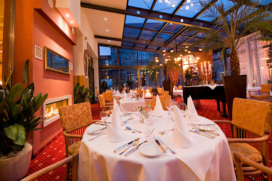 Göbel´s Schlosshotel ´´Prinz von Hessen´´: レストラン