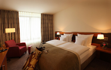 Trans World Hotel Kranichhöhe: Room