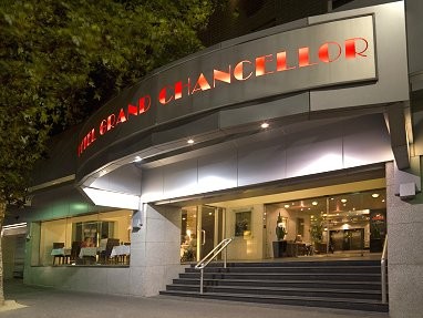Hotel Grand Chancellor Melbourne: Buitenaanzicht