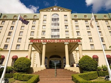 Hotel Grand Chancellor Launceston: Exterior View