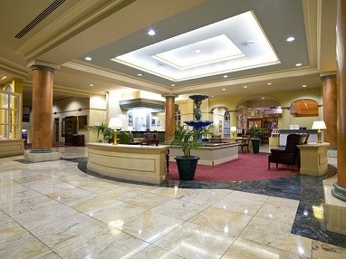 Hotel Grand Chancellor Launceston: Lobby