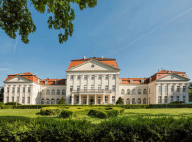 Austria Trend Hotel Schloss Wilhelminenberg: Widok z zewnątrz