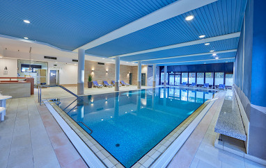 Hotel Bredeney: 泳池