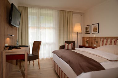 Hotel am Badersee: Chambre