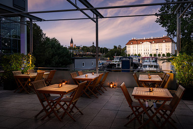 HOTEL BERLIN KÖPENICK by Leonardo Hotels: Ресторан