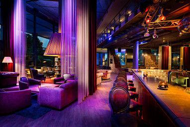 HOTEL BERLIN KÖPENICK by Leonardo Hotels: 酒吧/休息室