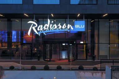 Radisson Blu Hotel Zurich Airport: Вид снаружи