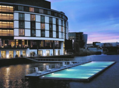 The Ritz-Carlton, Wolfsburg: Vista esterna