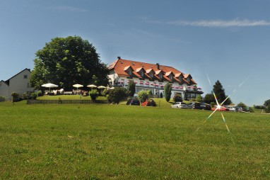 Berggasthof-Hotel Höchsten: Vista exterior