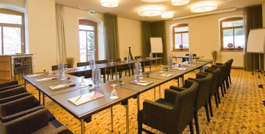 Klosterhotel Marienhöh-Mountains | Lifestyle | Family: Sala de conferências