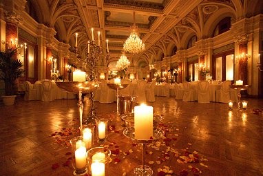 VICTORIA-JUNGFRAU Grand Hotel & Spa: Ballroom