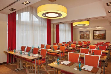 H+ Hotel Lübeck: Sala de reuniões